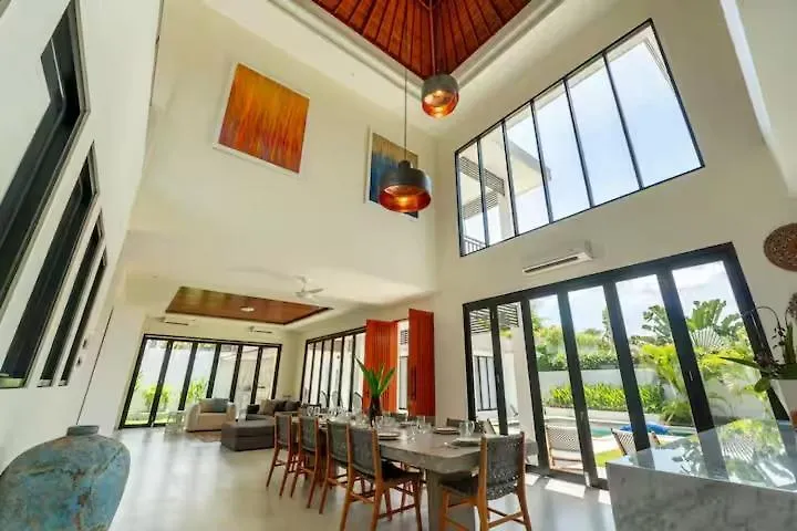 Beautiful 6 Bedroom Villa In Umalas By Nami Bali Kerobokan  0*, Kerobokan (Bali)