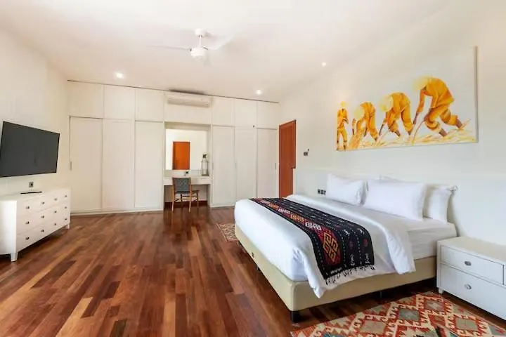 Beautiful 6 Bedroom Villa In Umalas By Nami Bali Kerobokan  Indonesia